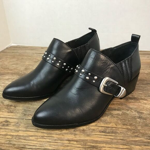BCBGeneration LOELA Black Buckle Bootie 7.5 - Picture 1 of 8